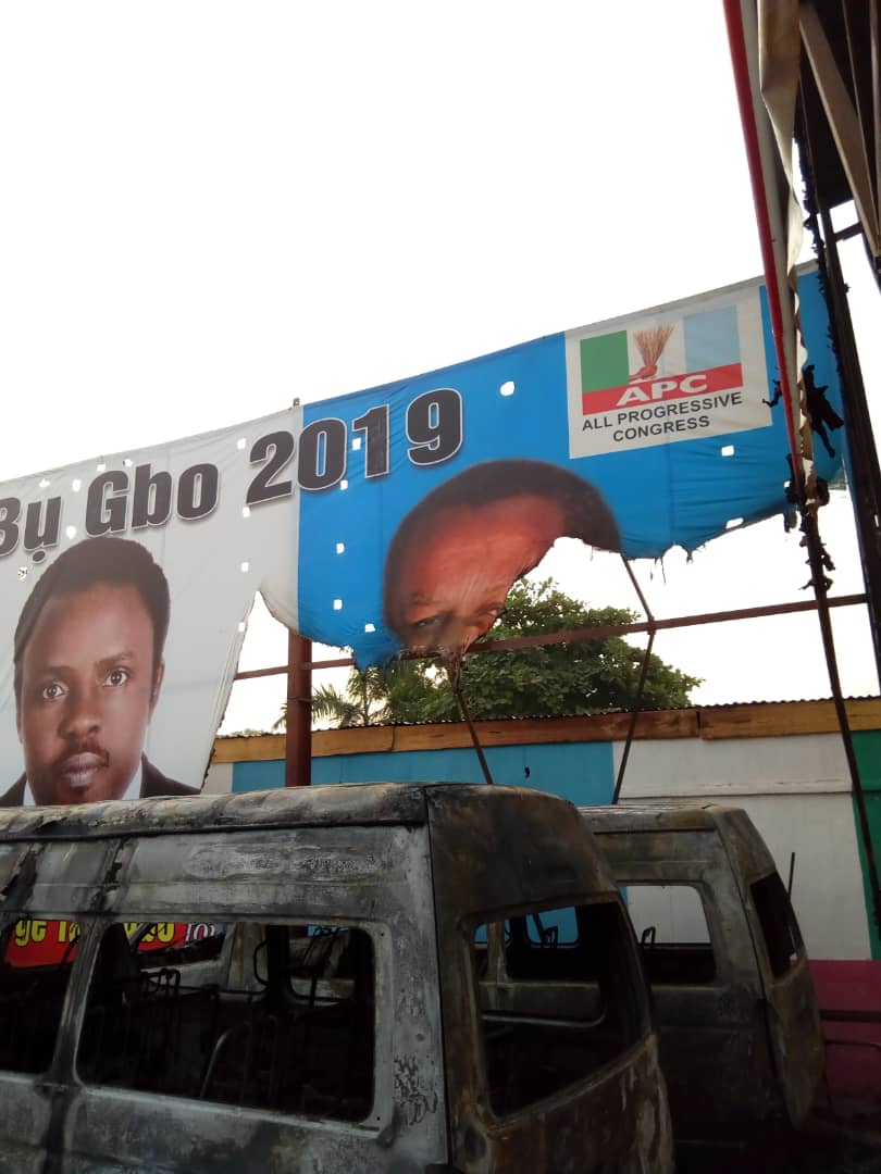 Bomb Rocks Buhari Campaign Buses In Enugu